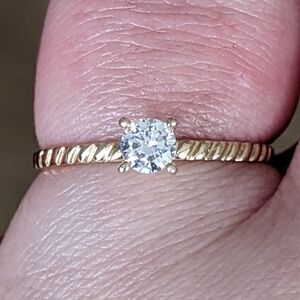 10K Solid Gold Solitaire Promise Ring